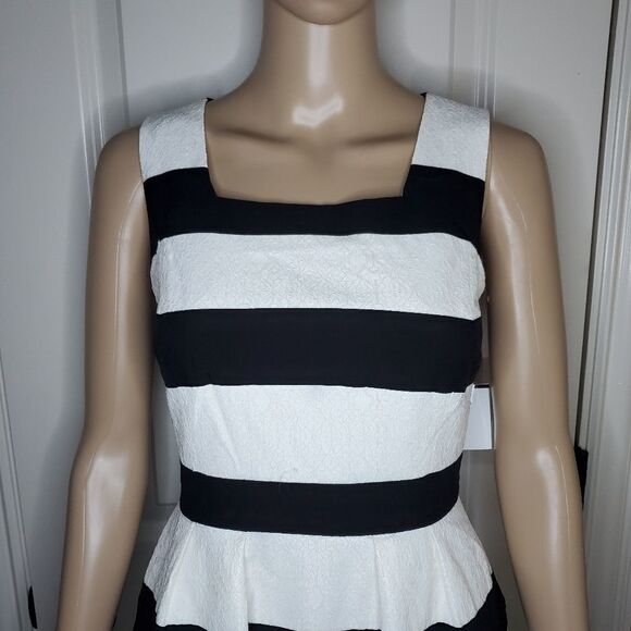 I.N.C Adorable striped fit and flare dress - Picture 3 of 7